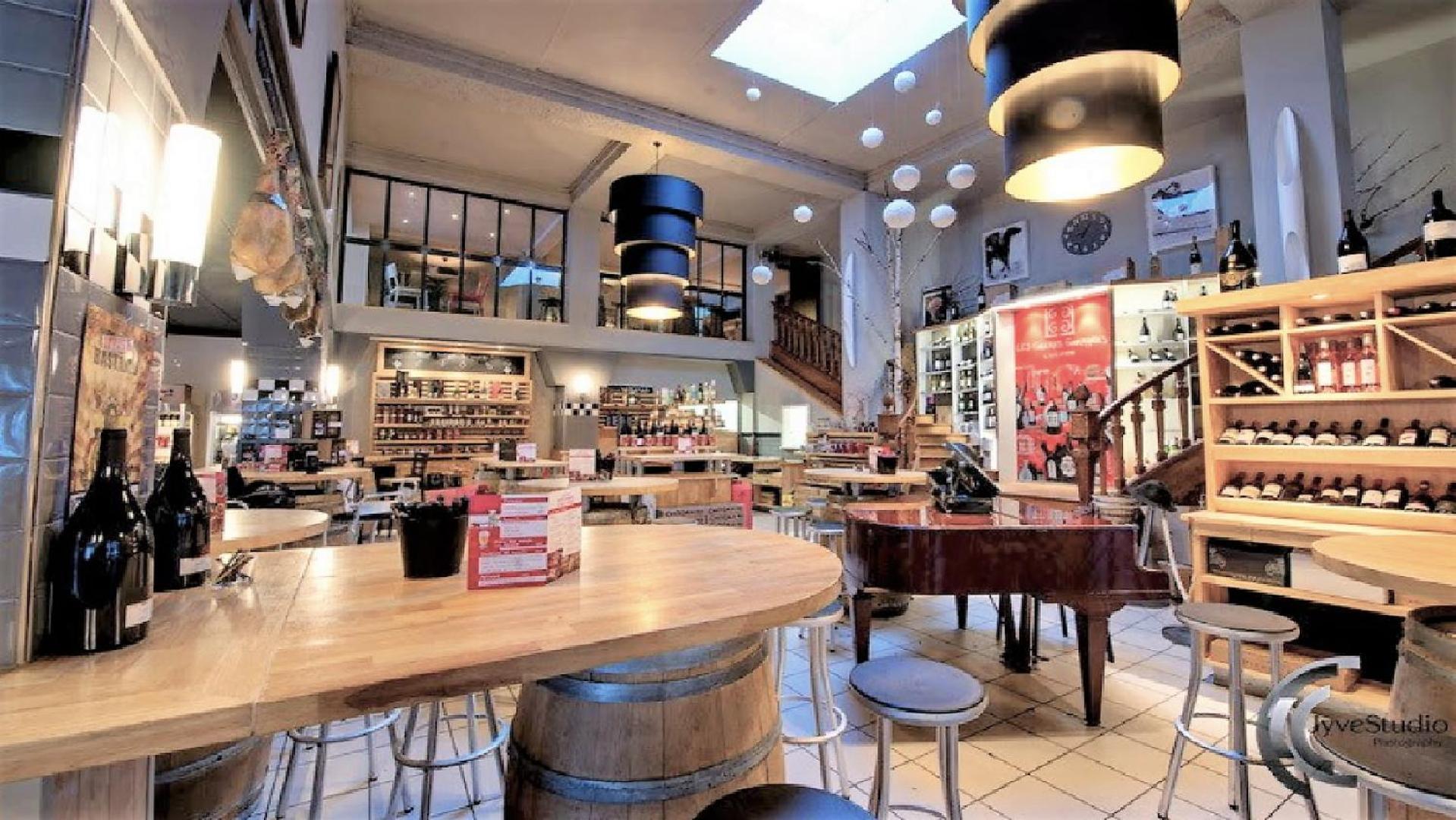 Charmant T2, Hypercentre, Calme, Terrasse, Parking Bagnères-de-Luchon Zewnętrze zdjęcie
